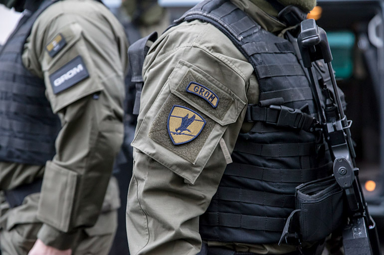 Modern bulletproof vest, photo: Krystian Maj/FORUM